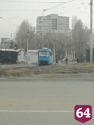 В Саратове трамвай сошел с рельсов «при обкатке вагона»