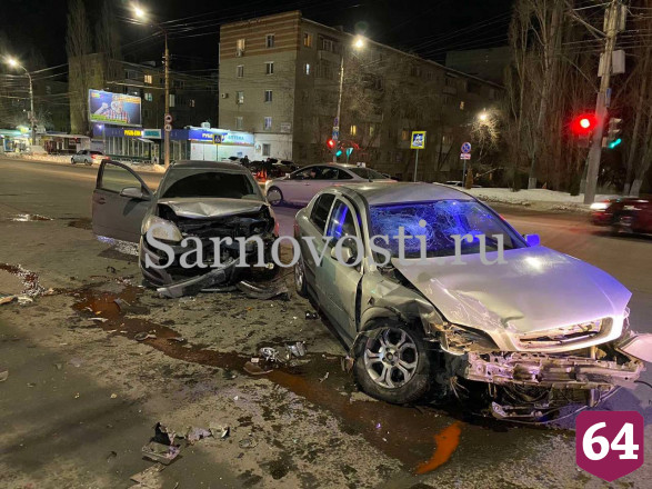 В Саратове попала в ДТП беременная женщина с 5 детьми