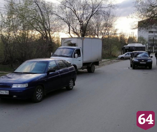 Лихач на «Ниве» устроил массовое ДТП на Лесопильной