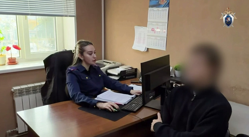 Саратовца задержали за покушение на убийство знакомого в подъезде