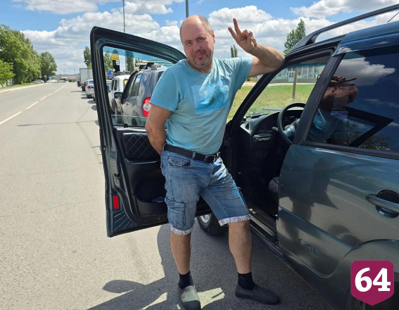 Саратовцы стоят в очередях на АЗС и отправляют бензин на фронт 
