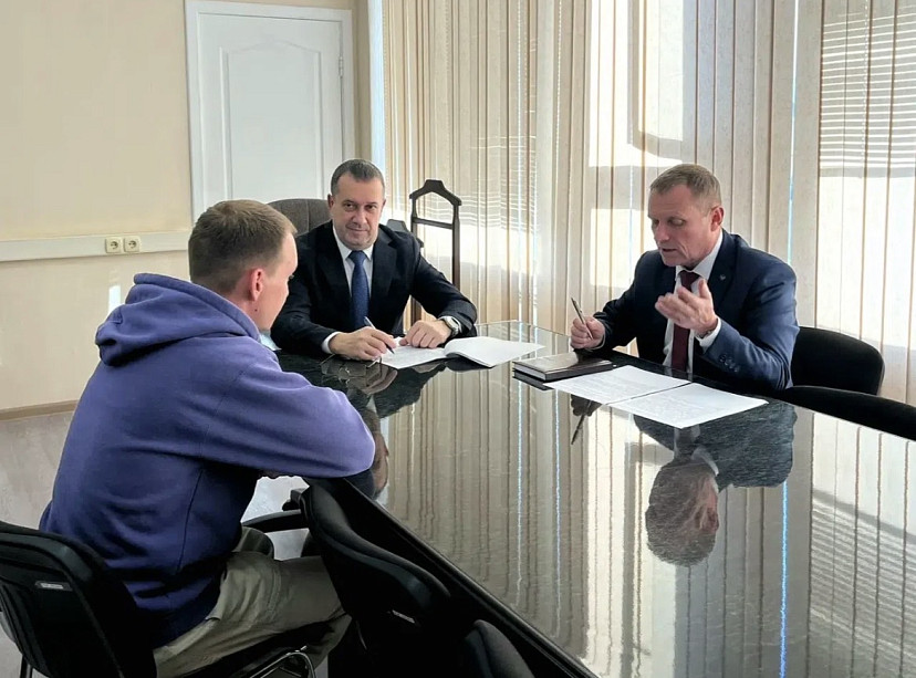Саратовский министр напомнил  общепиту правила работы с самодельным алкоголем 
