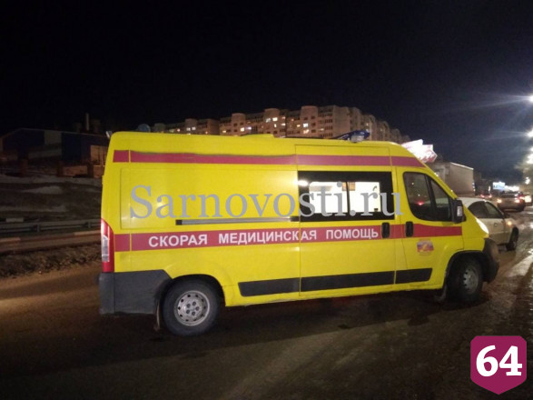 В Саратове таксист сбил пенсионерку на пешеходном переходе 