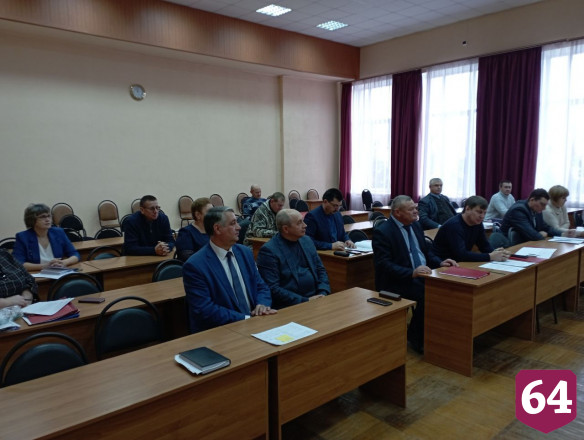 Глава Хвалынского района ушел в отставку