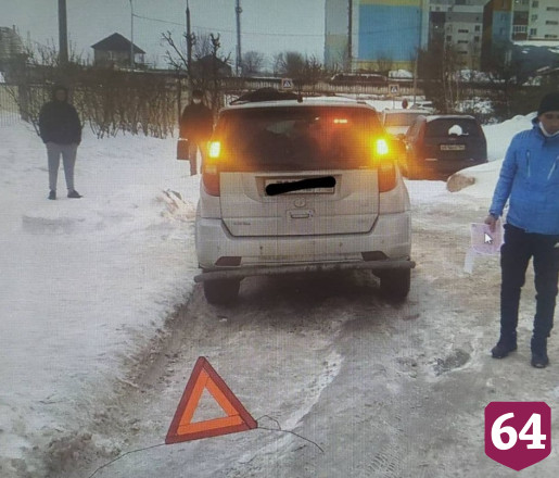 На Симбирской водитель внедорожника задавил двух женщин