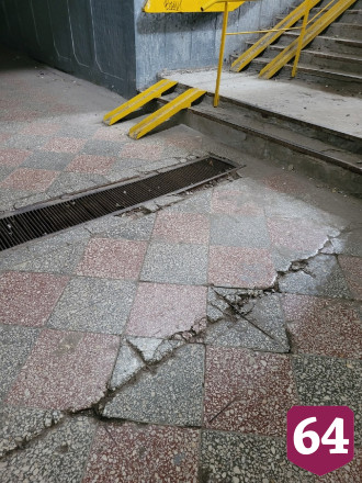 Жители Саратова пожаловались на состояние подземных переходов