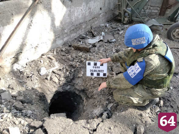 Саратовский чиновник попал под обстрелы в ЛНР