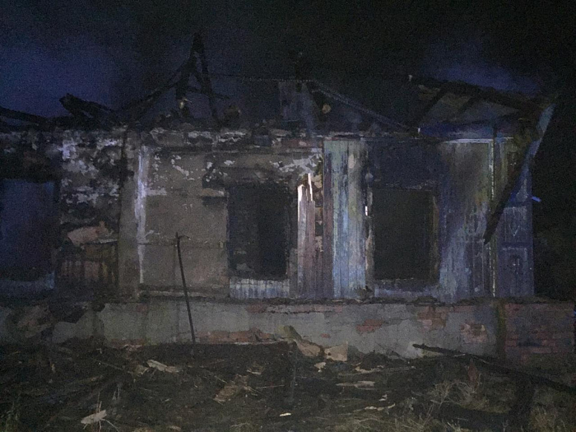 Мужчина сгорел в доме без газа и электричества