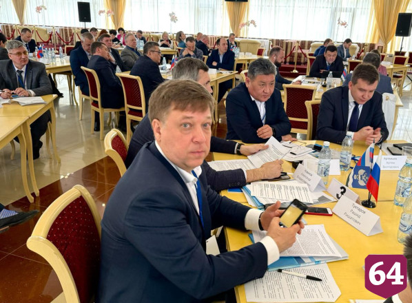 В Саратовской области расчистят русла 13 рек 
