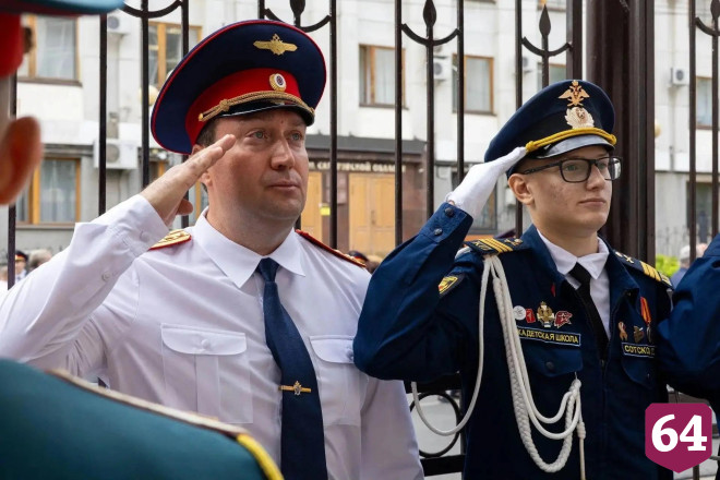 В Саратове увековечили память первого руководителя регионального СУ СКР