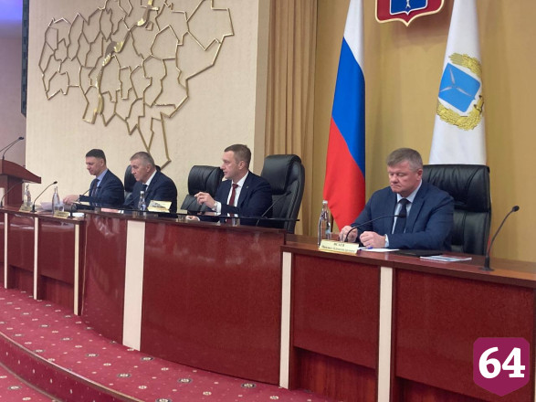 В Саратовской области у домов ветеранов пройдут военные парады 