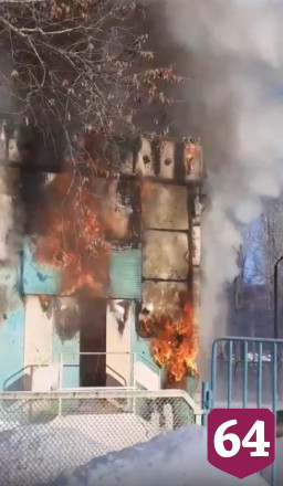 В городском парке сгорела подсобка с вещами рабочих