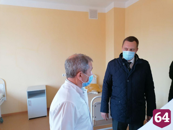 В саратовских ковидных госпиталях организуют еще 400 мест