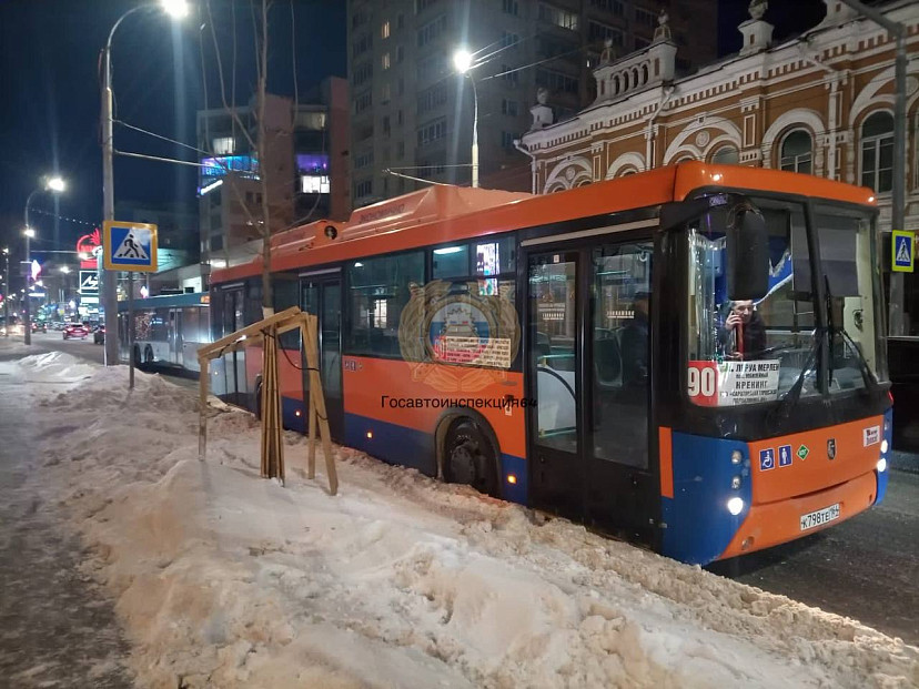 Автобус сбил ребенка на Московской