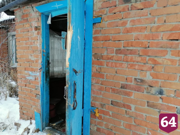 Хозяйке дома разбили лицо и бросили умирать