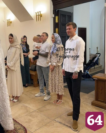 Саратовский футболист стал крестным отцом сына Павла Мамаева