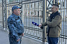 Саратовский пристав отремонтировал шесть машин для бойцов СВО