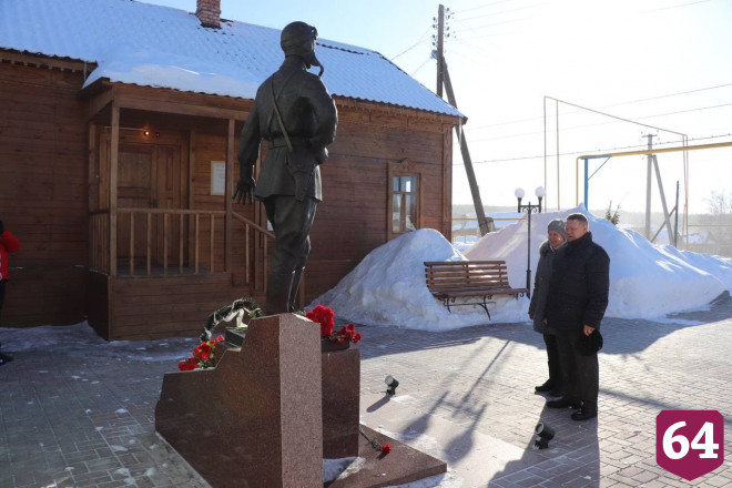Депутат Госдумы почтил память героев Отечества