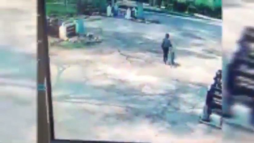Кража велосипеда у администратора автомойки попала на видео