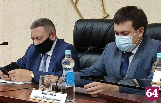 Глава саратовского правительства потребовал от чиновников «не тянуть резину» 