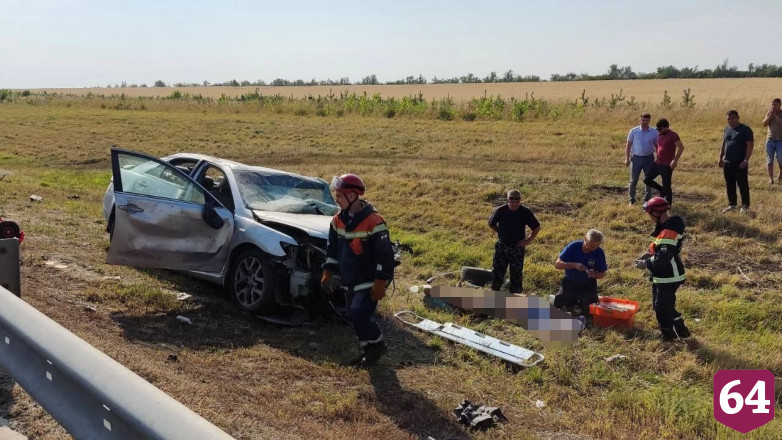 Молодой мужчина насмерть разбился в ДТП под Саратовом
