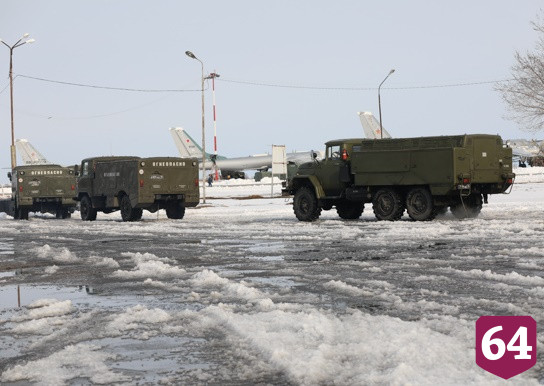 В Энгельсе отрепетировали действия военных после авиаудара 