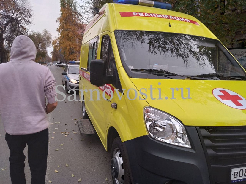 В Саратове водитель порезал лицо обидчика стеклом
