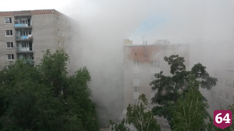 Рано утром в центре Саратова горело студенческое общежитие