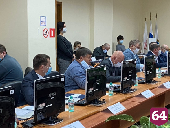 Депутат обвинил коллегу в занятии хиромантией 