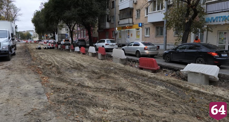 Саратовские чиновники будут добираться на работу общественным транспортом 