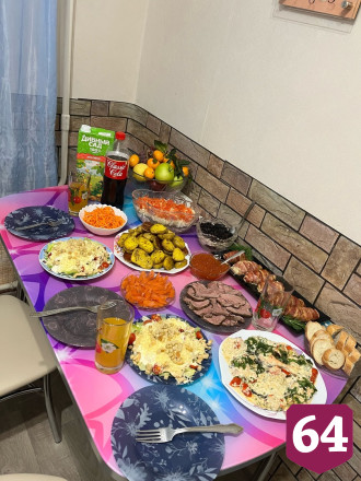 Саратовцы показали новогодние столы