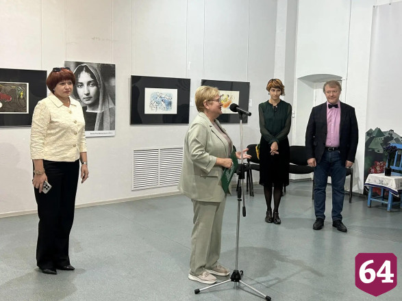 В Радищевском музее Саратова открылась выставка Марка Шагала