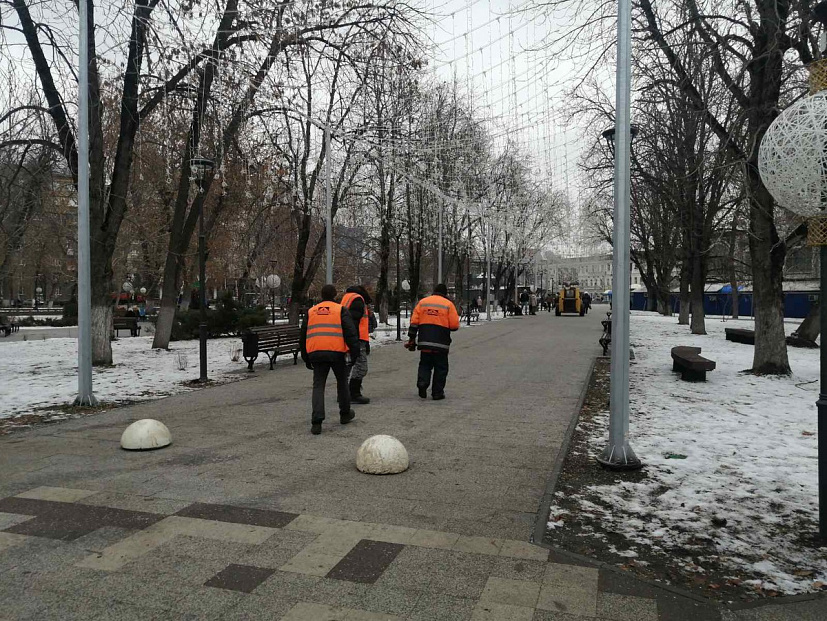 Аллею под «Звездным небом» оградили от любителей фотосессий 