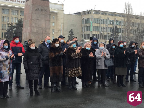 Медики Саратовской области получили 26 новых автомобилей 