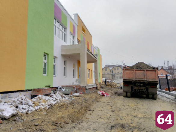  Губернатор потребовал немедленно запустить тепло для продолжения строительства детского сада 