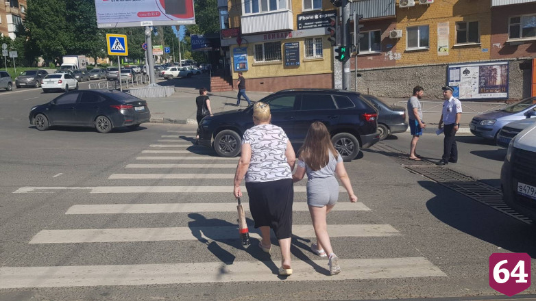 В Саратове иномарка сбила пенсионерку на пешеходном переходе