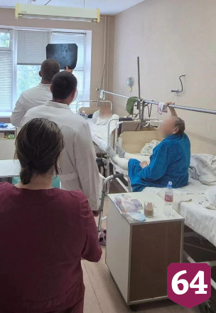 В Саратовской области женщина попала в больницу с переломами после дойки коровы