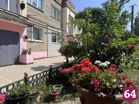 В поселке под Энгельсом благоустраивают дворы