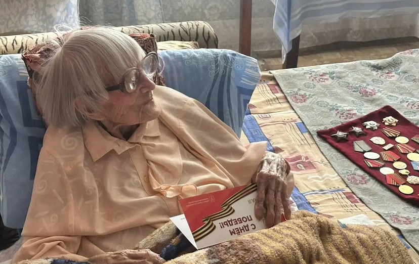 В Саратове с Днем Победы поздравили 106-летнюю медсестру Великой Отечественной