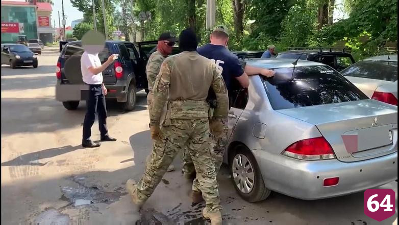 Оборонный завод под Саратовом обокрали на 2 млн рублей