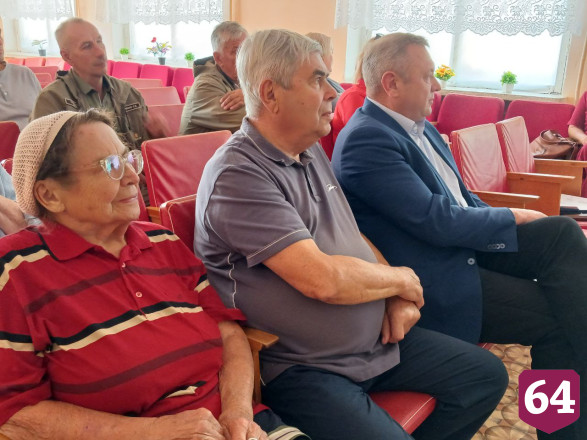 Дуб-великан Дьяковского леса исполнил желание саратовского министра