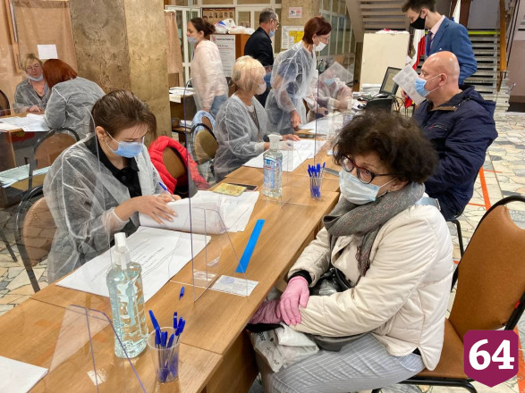 В Саратовской области открылись избирательные участки
