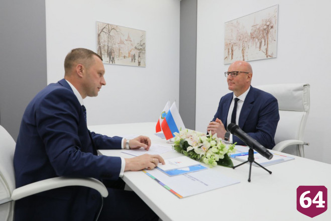 Строительство саратовского спорткомплекса обсудили на форуме в Петербурге