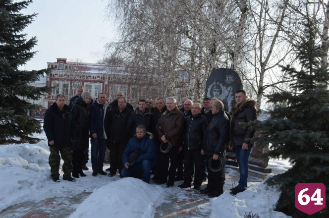 В Петровске почтили память погибших в горячих точках