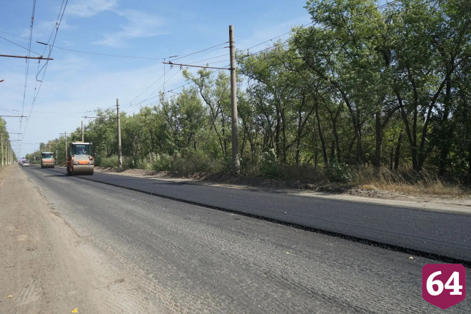 Подъезд к городу Балаково ремонтируют с опережением на год