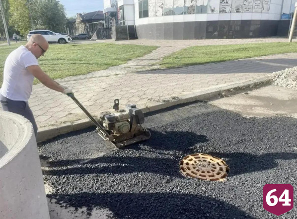 В Энгельсе запущено освещение на 21 остановочном павильоне