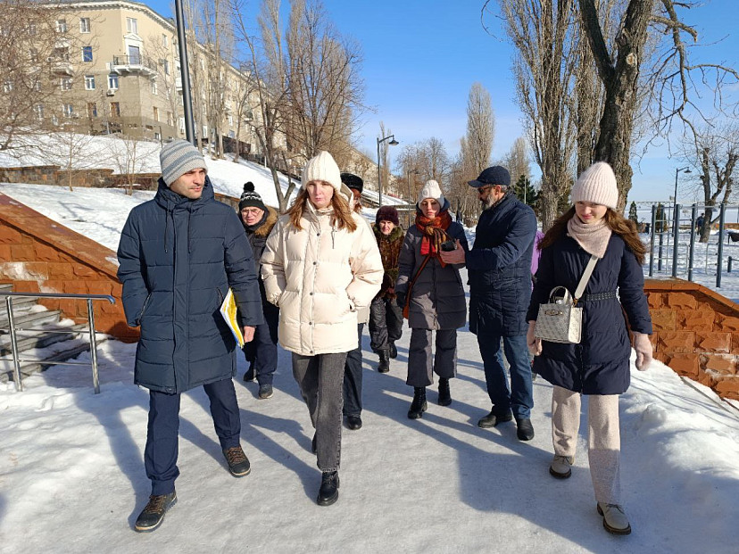 Рядом с памятником Ушакову в Саратове предложили установить 5 кораблей