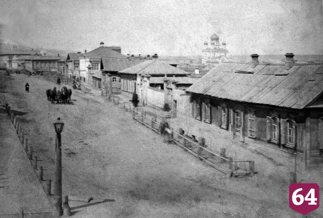 Саратовцы на экскурсии узнают историю чудом спасенного Покровского собора