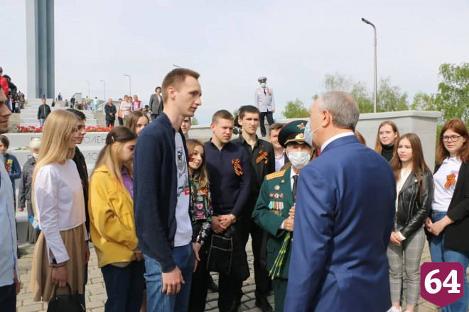 Губернатор помог развить волонтерство в Саратовской области