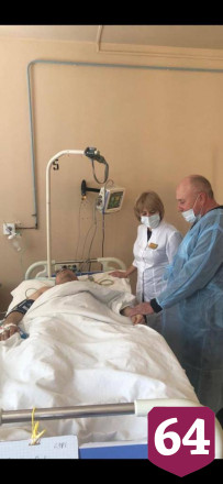 Выживших в смертельной автокатастрофе везут санавиацией в Саратов